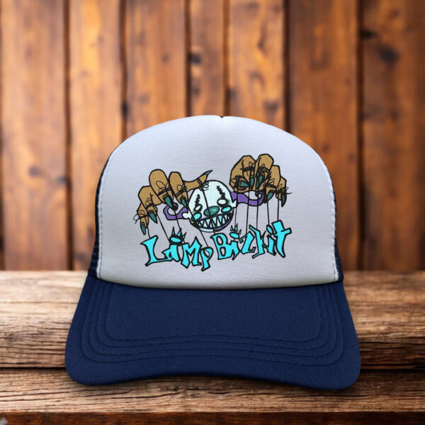 Limp Bizkit trucker hat with puppeteer logo, inspired by “Master of Puppets”. Perfect for fans of the nu-metal genre and powerful rock anthems.